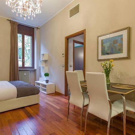 Comfortable Apartment Behind Arena Di เวโรนา ภายนอก รูปภาพ